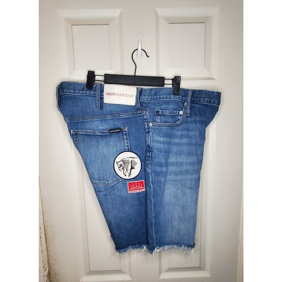 Calvin Klein Jeans Size 40 Men's Denim Shorts Blue - Picture 6 of 9